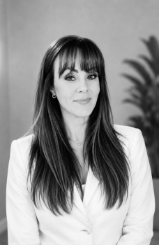 Marilize Howell, Sales and Marketing